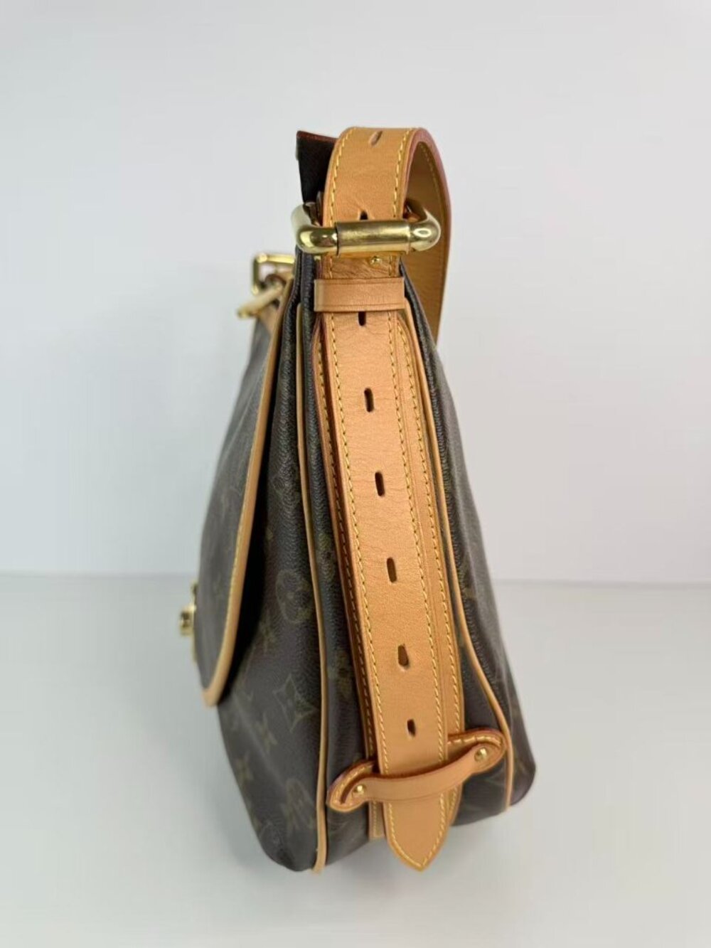 louis vuitton tulum handbag monogram canvas - Picture 7 of 13